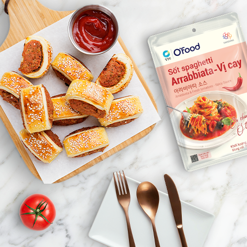 BÁNH MÌ NƯỚNG QUÉT THỊT SỐT CAY